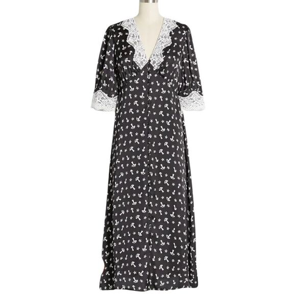 NWTs ModCloth Vintage Inspired Mushroom Black and White Lace Trim Dress - Picture 3 of 8
